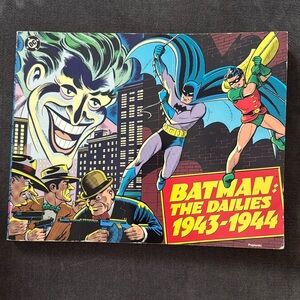Batman the Dailies 1943-1946 DC Book